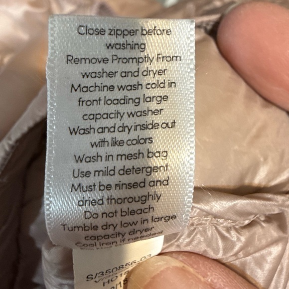 Athleta Women's Tan Down Vest, Small - Picture 6 of 6